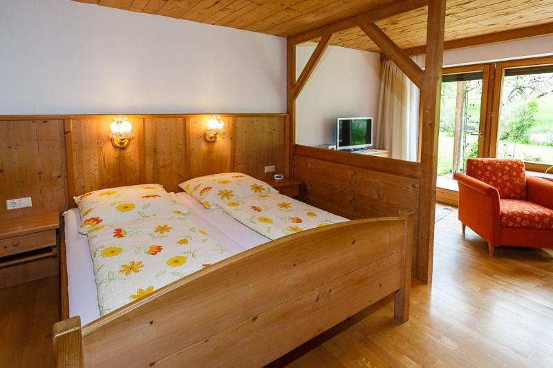 Ferienwohnungen Plenk Inkl. Chiemgaukarte Ruhpolding Exterior foto